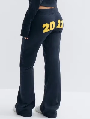 Jätte snygga mjukisbyxor - Snygga lågmidjade mjukisbyxor i storlek xs tall. Helt nya aldrig använd, skriv för frågor💕 nypris 300 