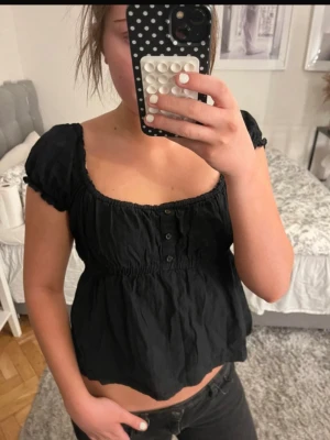 Jättefin svart topp - Perfekt till sommaren storlek S , inga defekter💕