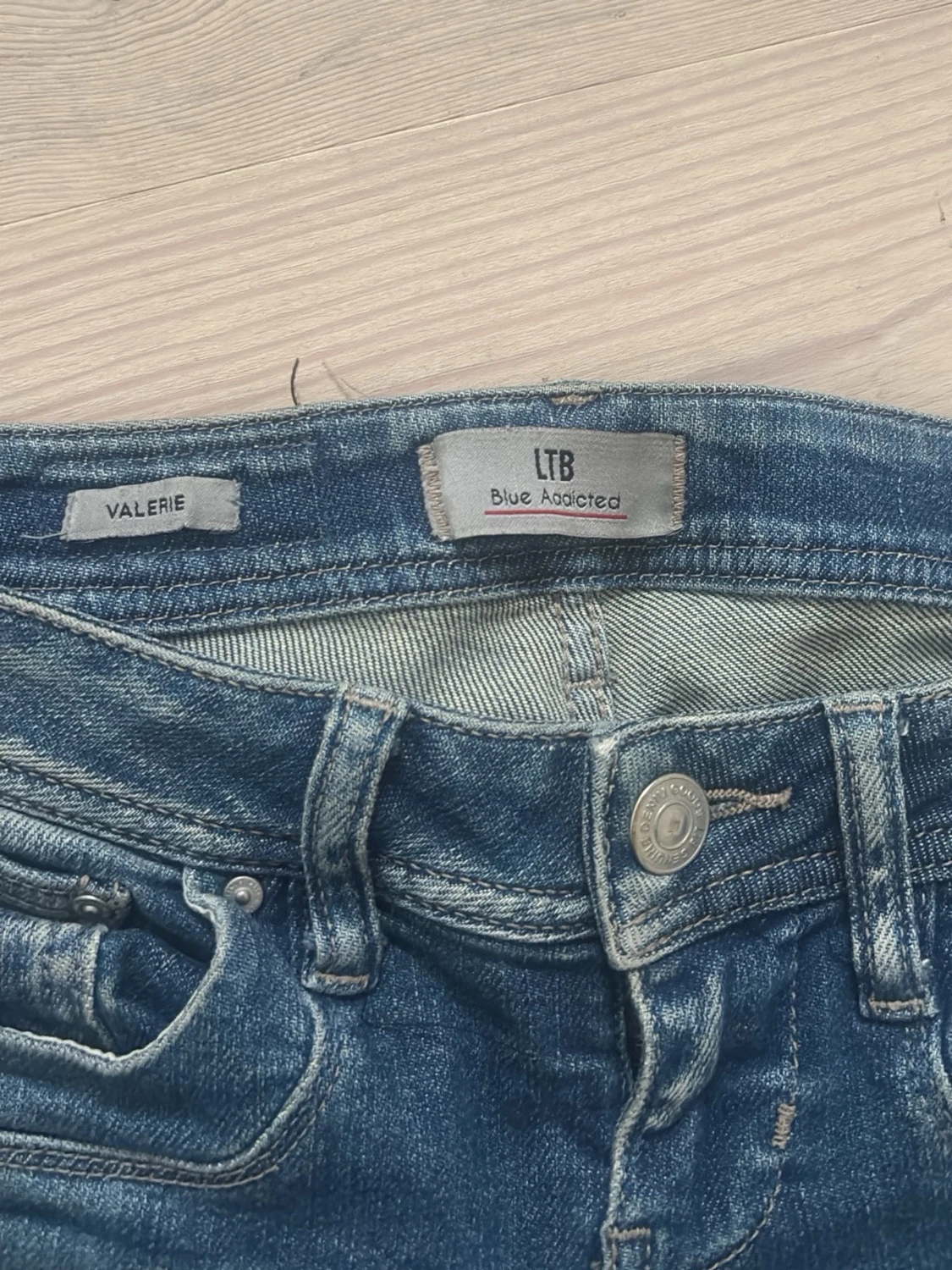 Blå bootcut jeans från LTB - 2