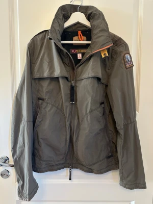 Parajumpers Jacka - Size L, mycket bra skick!