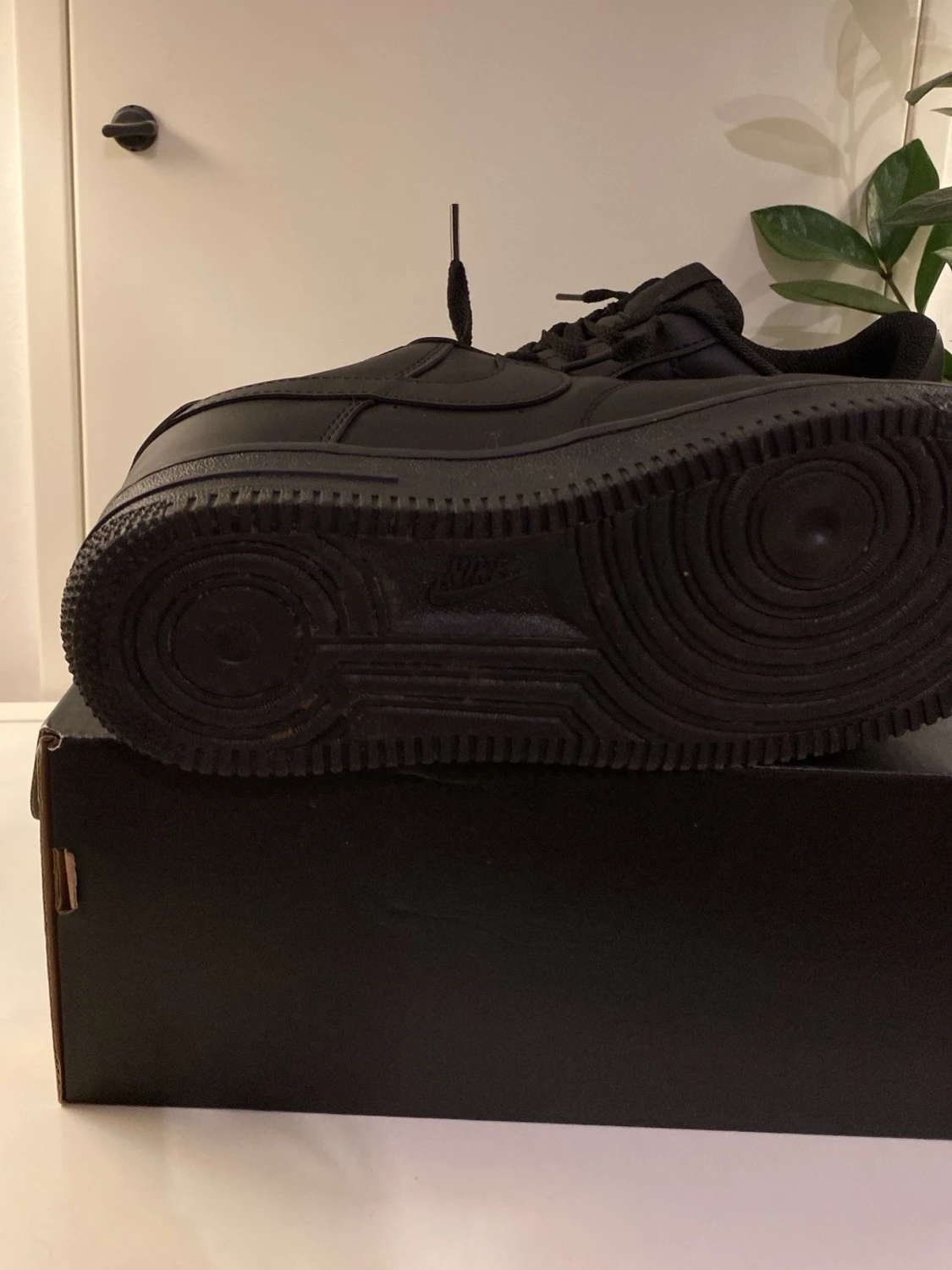 Nike airforce 1  - 2
