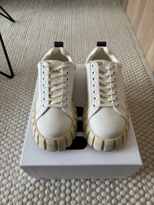 Eytys Odessa canvas - Helt nya och oanvända!