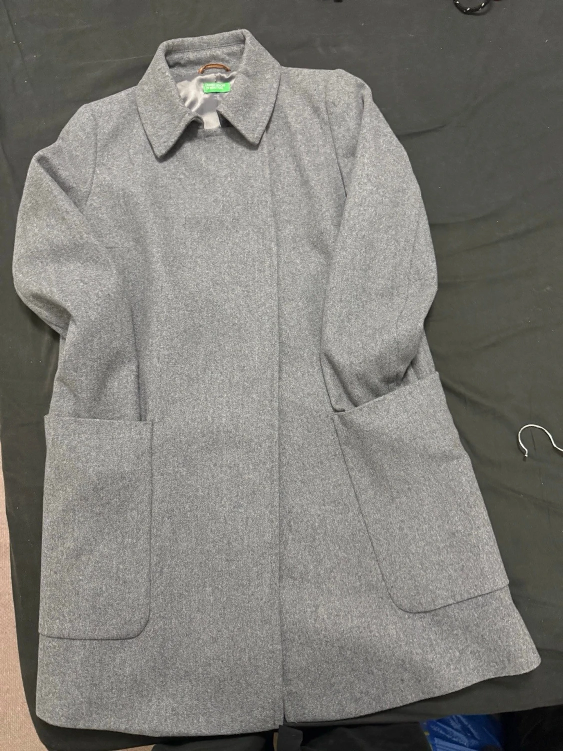 Grå klassisk rock från Benetton - 3