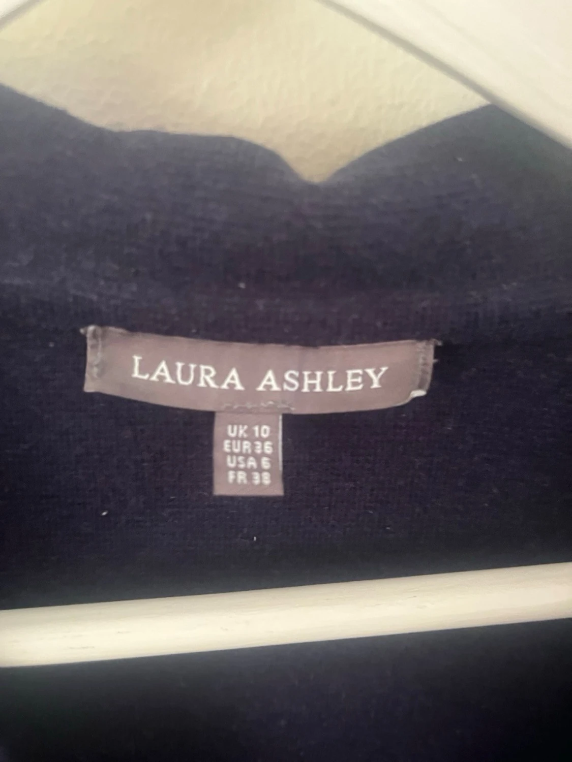Mörkblå kavaj från Laura Ashley - 2