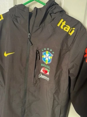 Brazilian windbreaker  - Perfekt och äkta 
