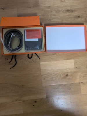 Belt and wallet - Selling belt and wallet!
