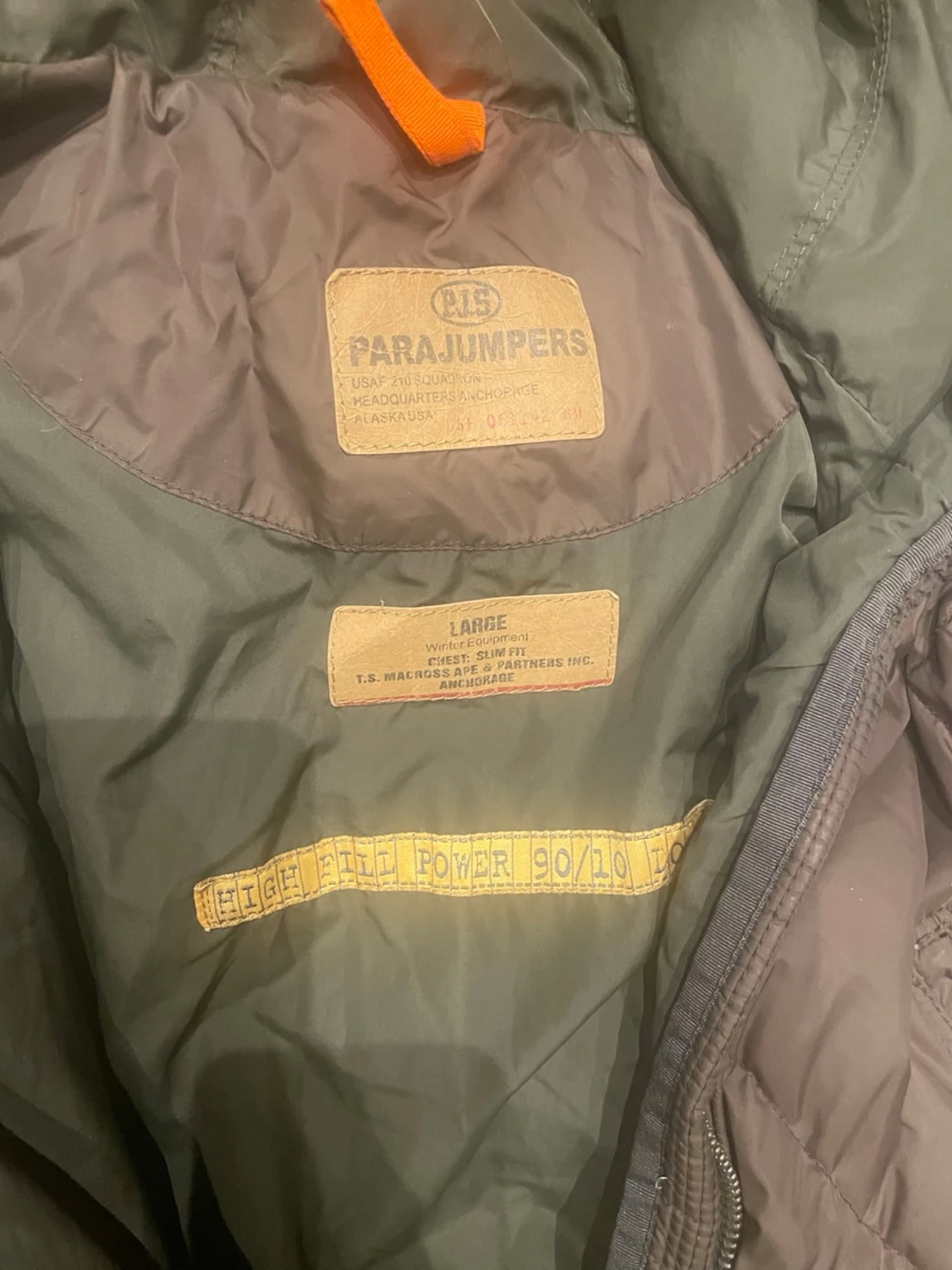 Brun dunjacka från Parajumpers - 1