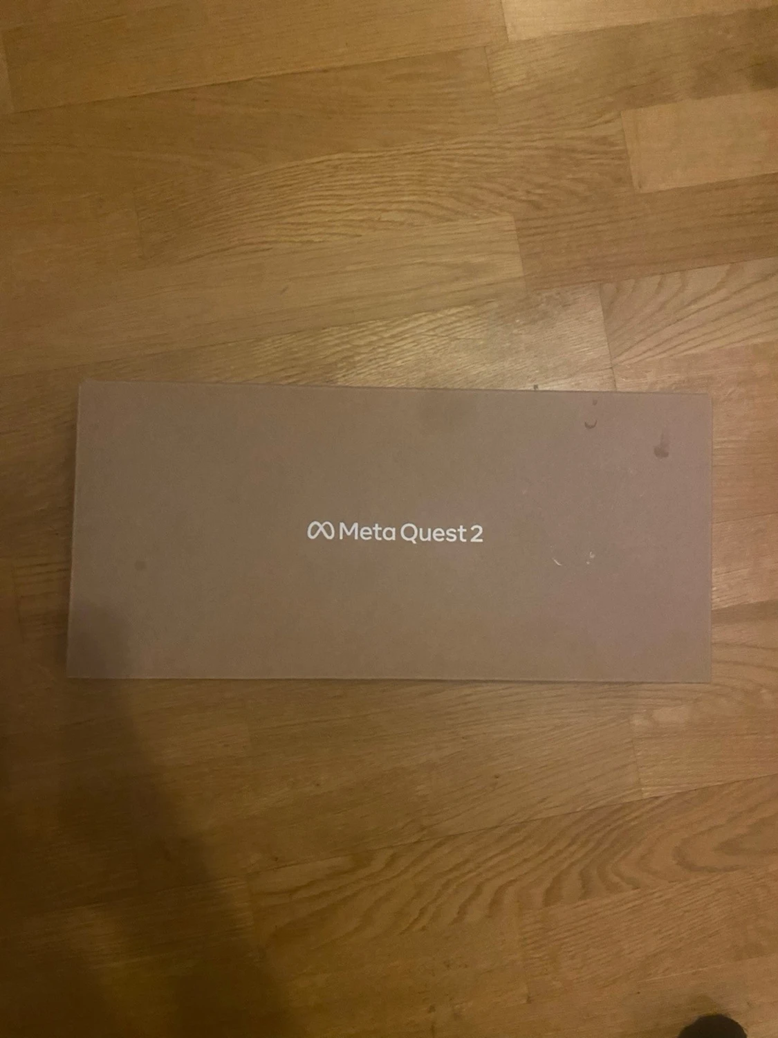 Meta Quest 2 VR-headset med kontroller