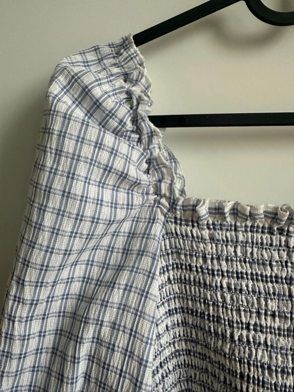 Blus - 1
