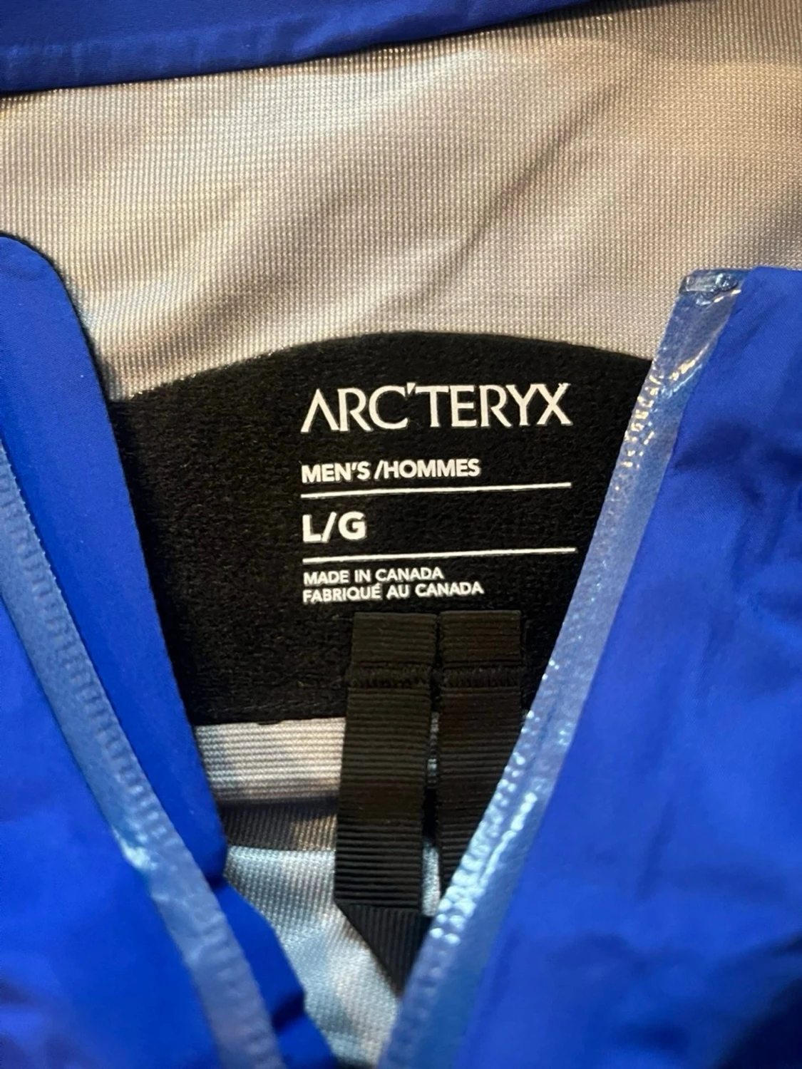 Blå regnjacka från Arc'teryx - 4