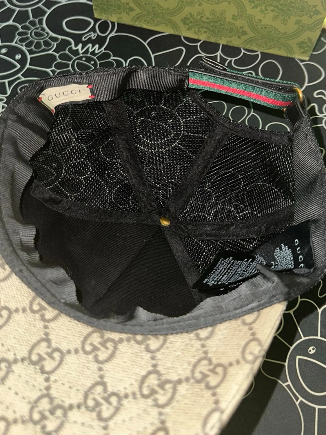 Gucci keps med orm  - 2