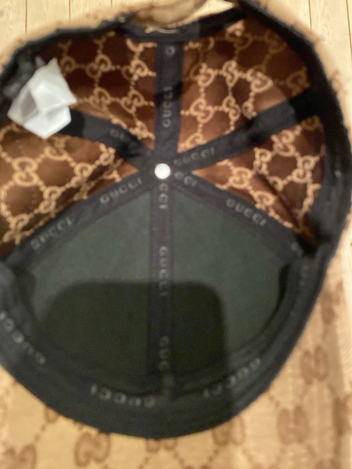 Beige keps med GG-mönster - 2