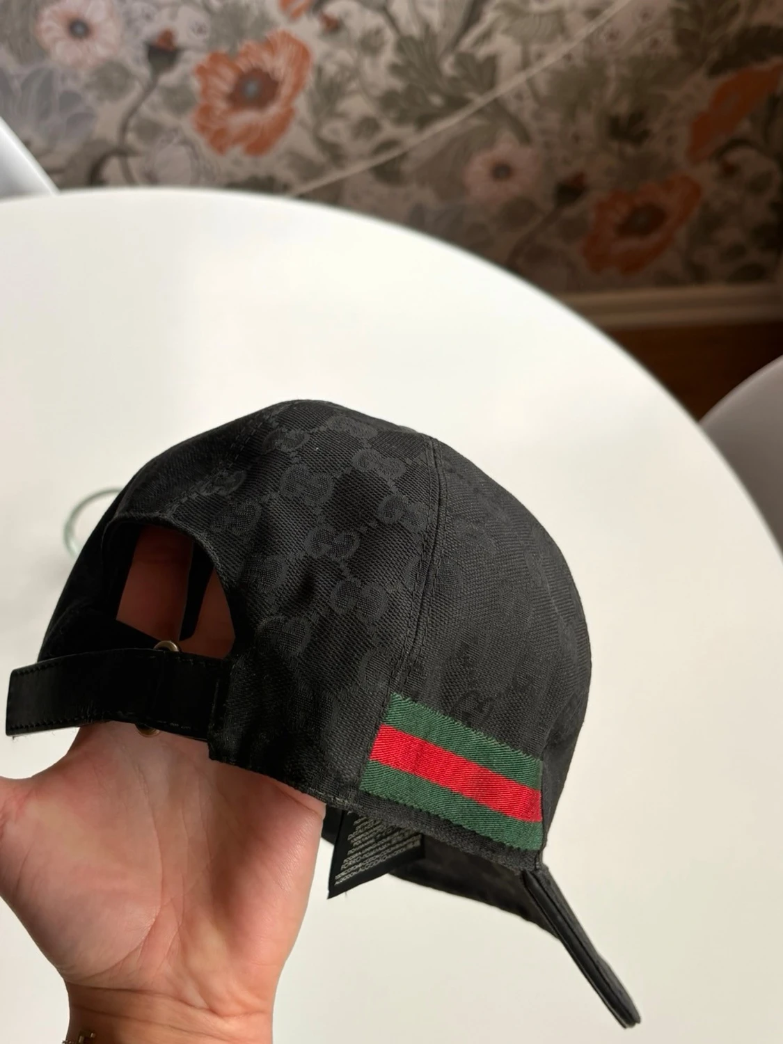 GG baseball hat with Web - 1