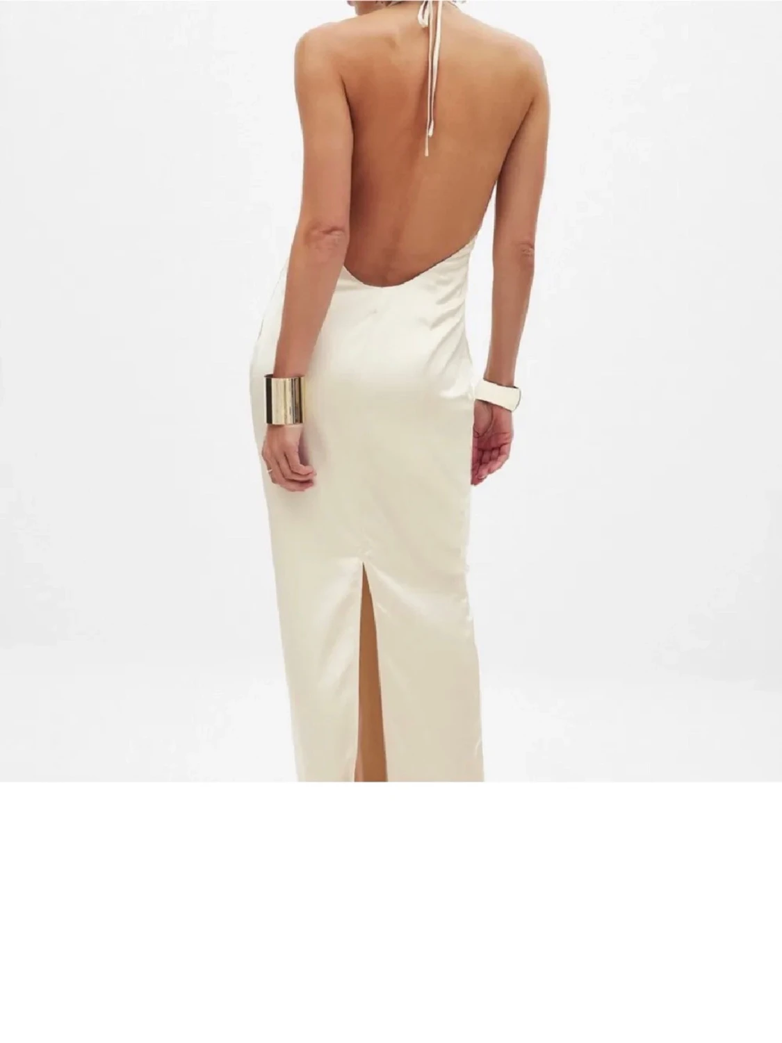 Champagnefärgad långklänning i satin - 1