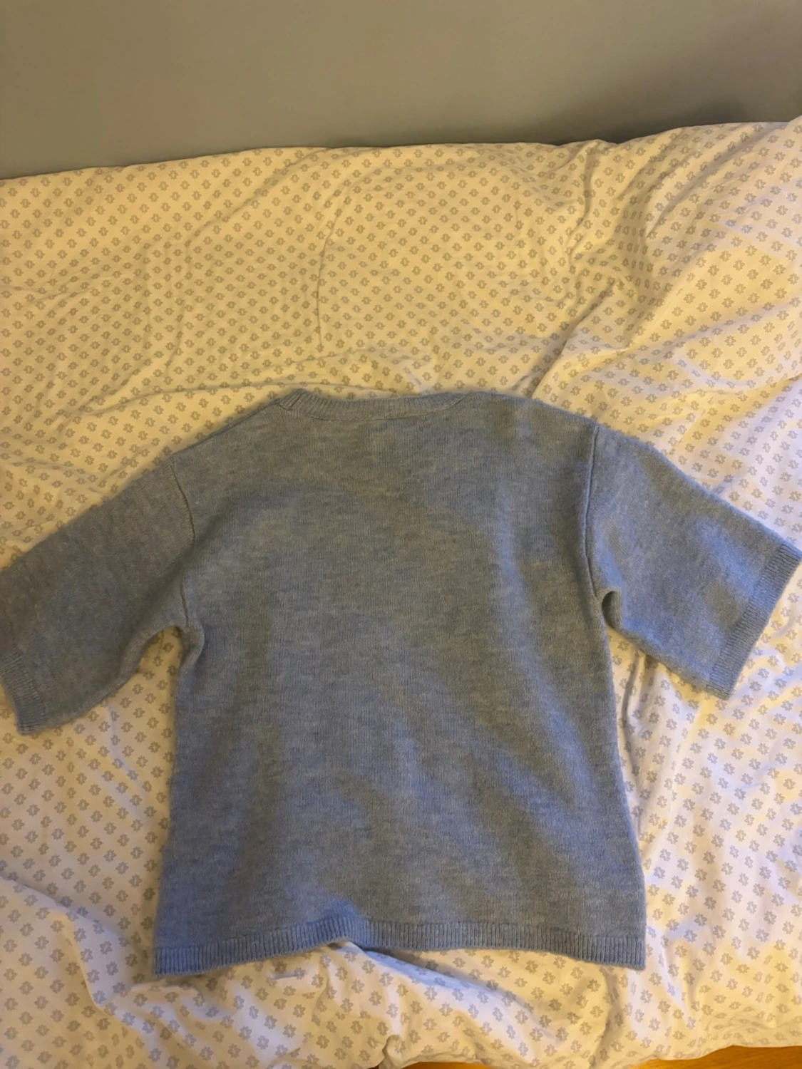 Ljusblå stickad tröja - 2