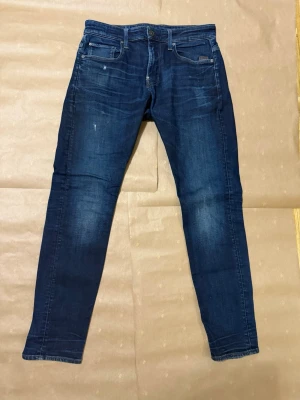 G-star Raw slimfit jeans - Använda men i mycket bra skick. Length 32