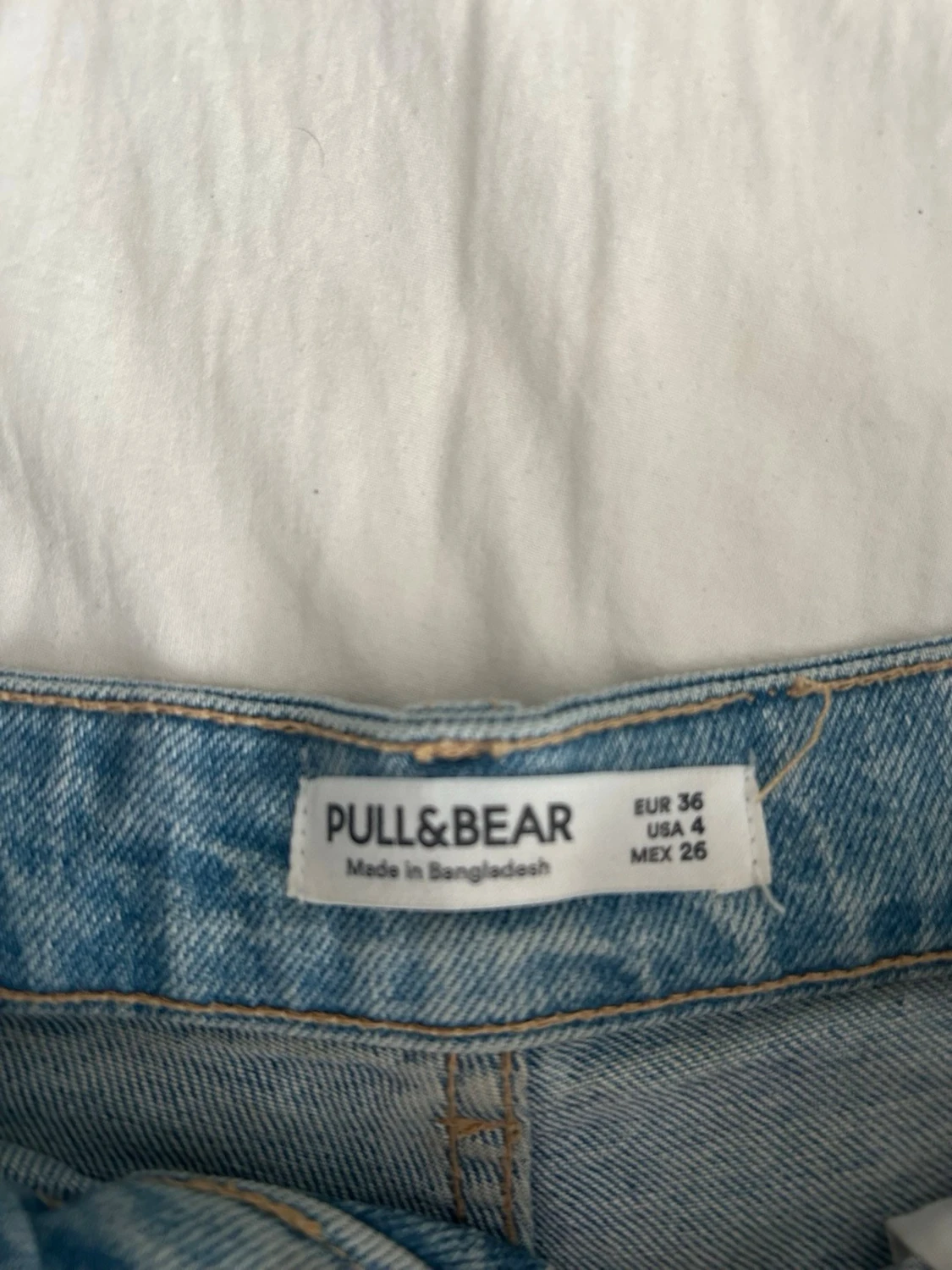 Blå denimshorts från Pull&Bear - 2