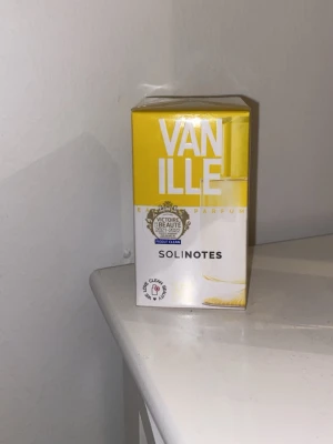 Solinotes vanille 50ml parfym - Solinotes vanille 50ml edp. Är i orginalförpackningen, även inplastad. 