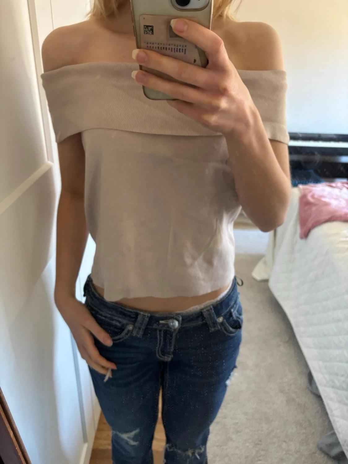 Beige offshoulder topp från H&M