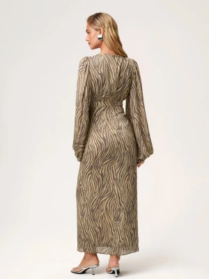 Adoore klänning - Svin snygg adoore klänning! Andvänd 1 gång! Nypris 1700!