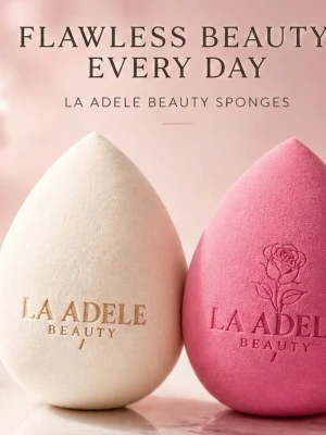 La Adele Beautyblender - Säljer ett set med La Adele beautyblenders i flera färger som rosa, lila, vit, gul och brun. Svamparna har en droppformad design och är tillverkade i mjukt, flexibelt material som ger en jämn applicering av smink. Perfekt för foundation, concealer och contour. 1 st 30 kr 2 st 50 kr 