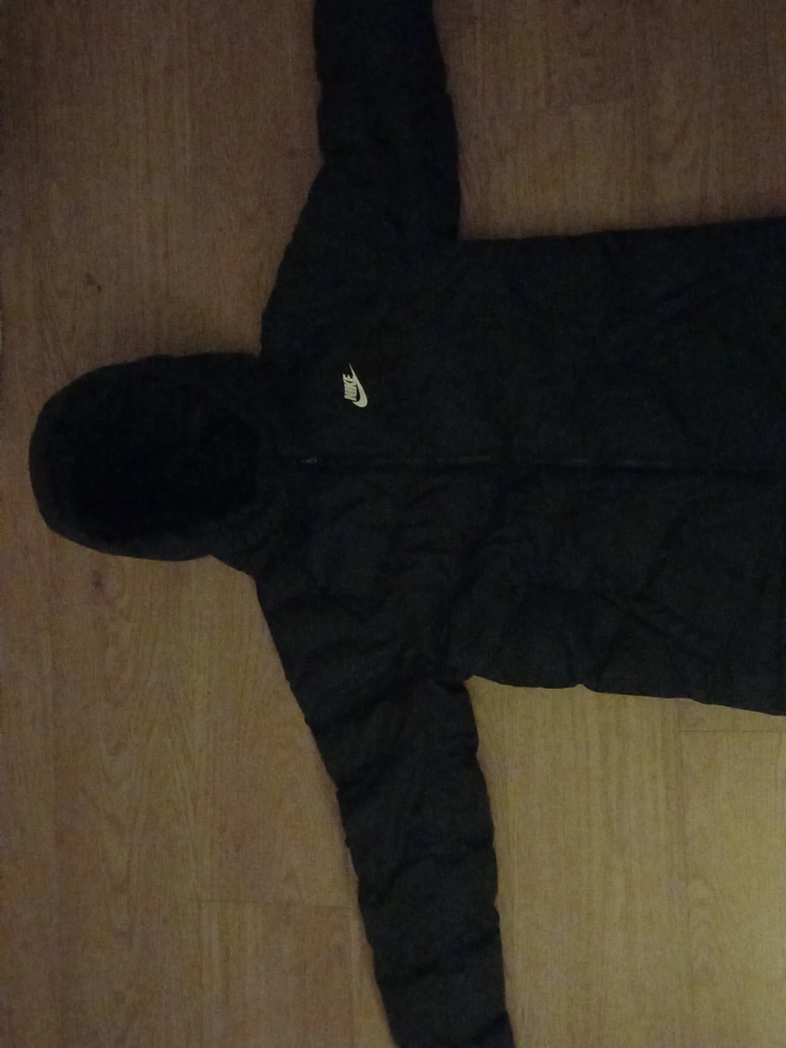 Svart pufferjacka från Nike XL