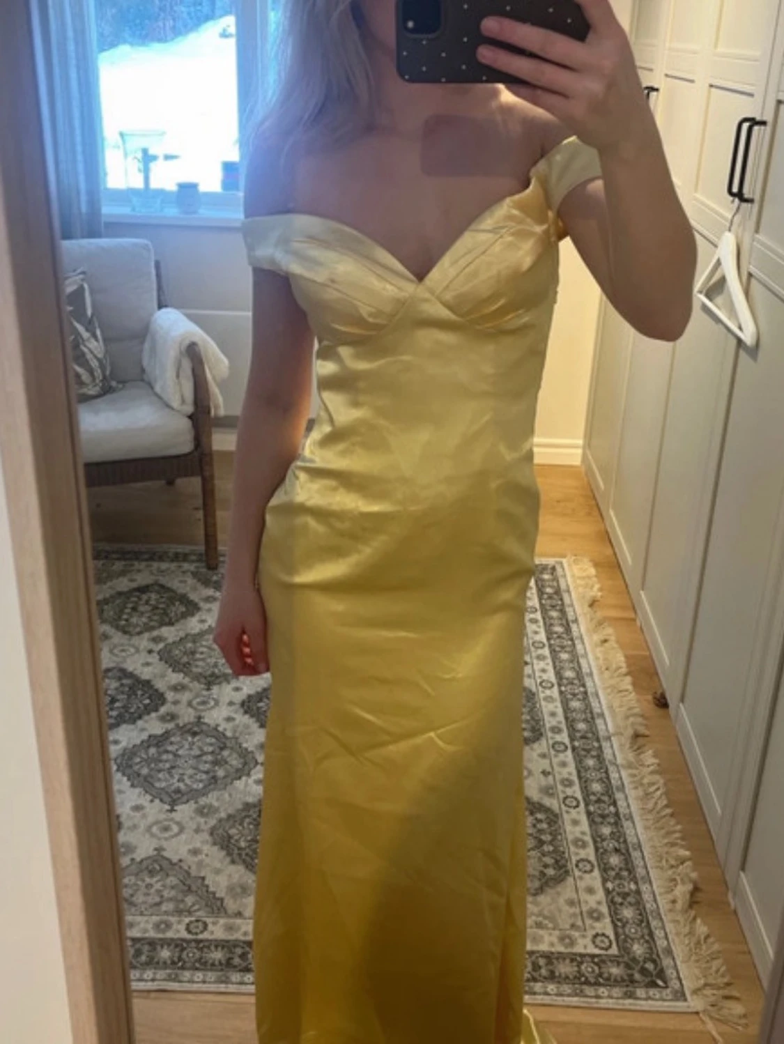 Gul balklänning - 1