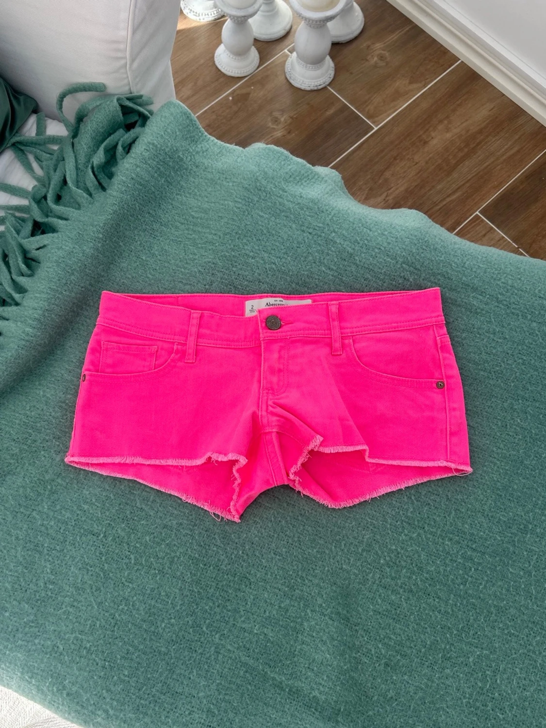 Abercrombie & fitch lågmidjade jeansshorts  - 2