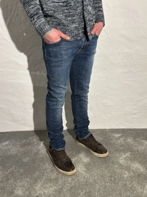 Jacob Cohën 688 comfort  - Ett par riktigt snygga jeans från Jacob Cohën i storlek W33 i modellen 688 comfort 
