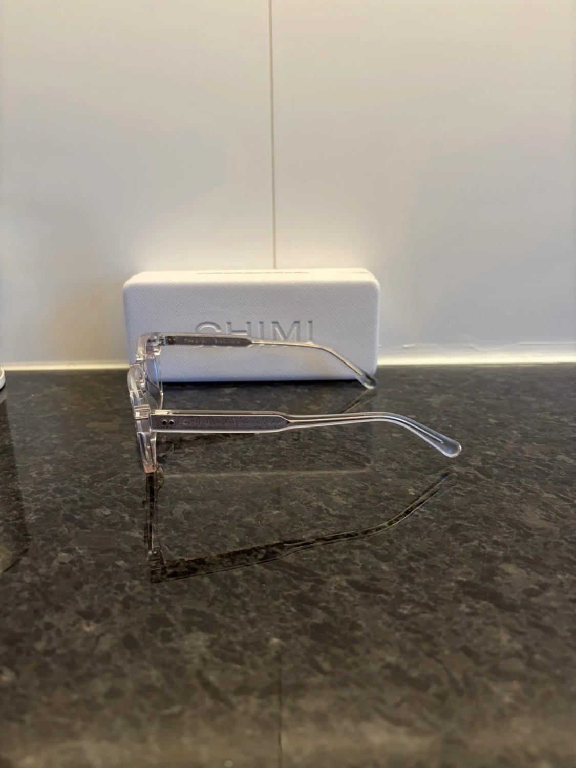 Mörkblå solglasögon från Chimi och transparenta solglasögon från chimi - 6