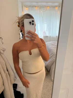 Vit ribbad topp - Superbra skick