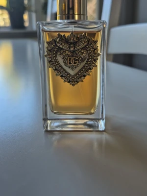 Dolce & Gabbana Devotion  - Säljer en Dolce & Gabbana Devotion. 100ml från början, knappt använd. Har förvarats svalt & mörkt.