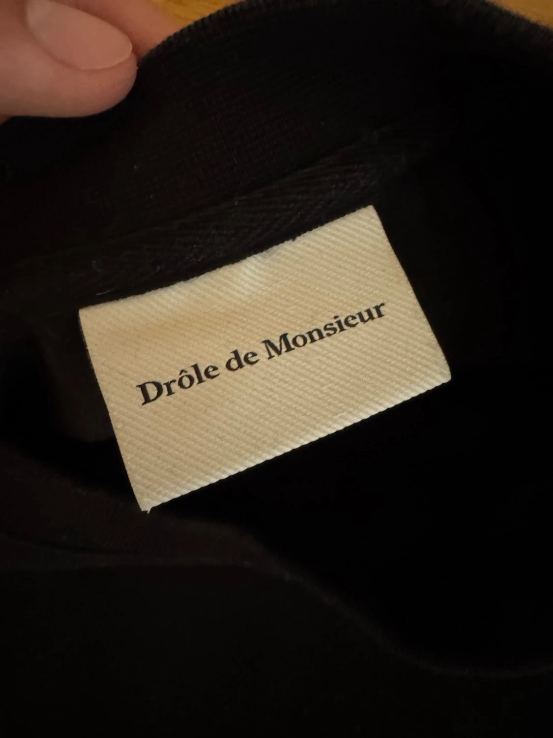 Svart t-shirt från Drôle de Monsieur - 1