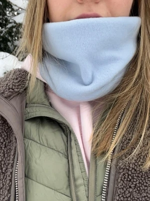 Ljusblå buff - Handsydd fleecebuff helt ny🩷