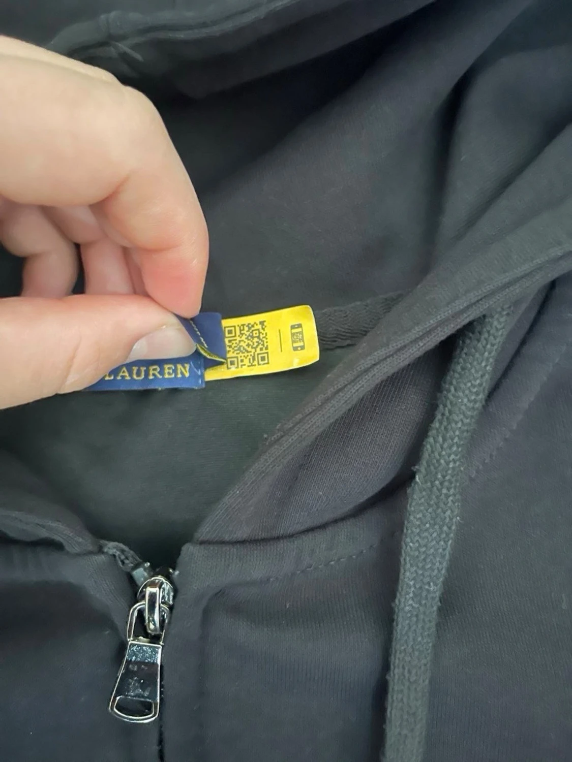 Svart hoodie från Polo Ralph Lauren - 2