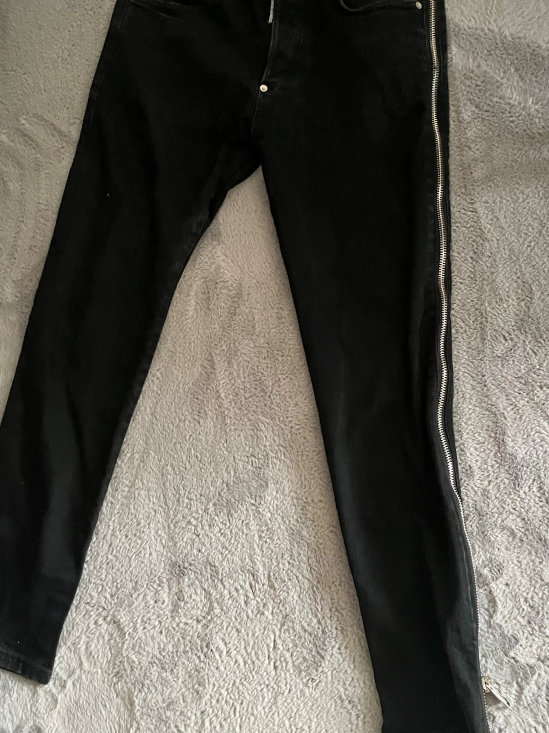 Svarta skinny jeans med dragkedja - 1