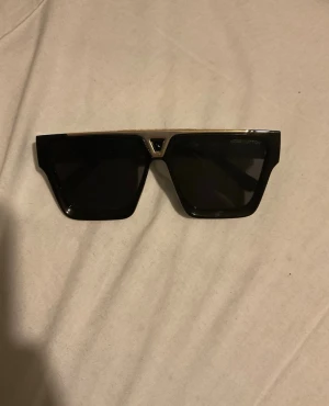 LV glasögon - LV glasögon använt ett fåtal gånger.