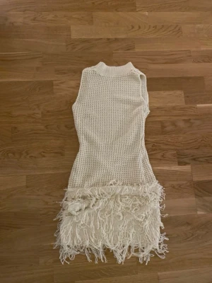 Ruffle dress - Använt 1 gång