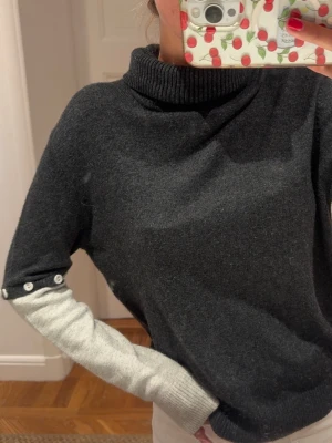 Coool stickad tröja - Säljer denna så snygga stickade tröja💖☀️🫶🏼