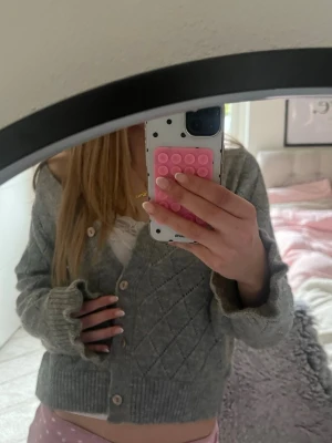 Grå stickad kofta  - Jättemjuk❤️