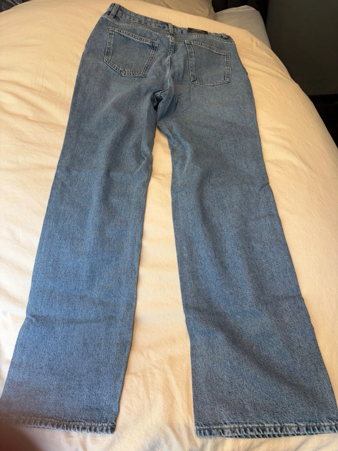 Blå raka jeans med kedjedetalj - 3