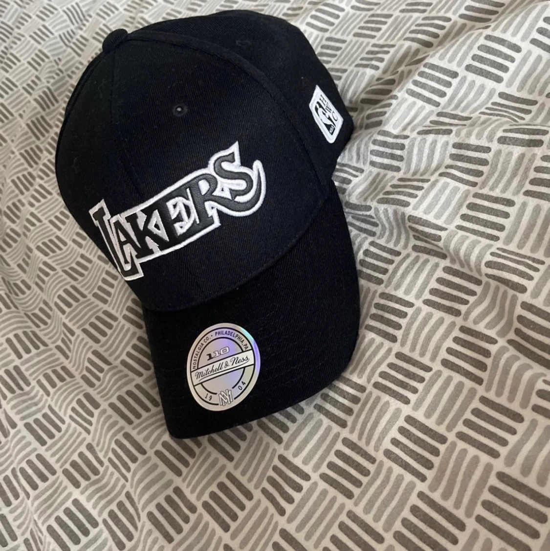 Mitchell o ness keps