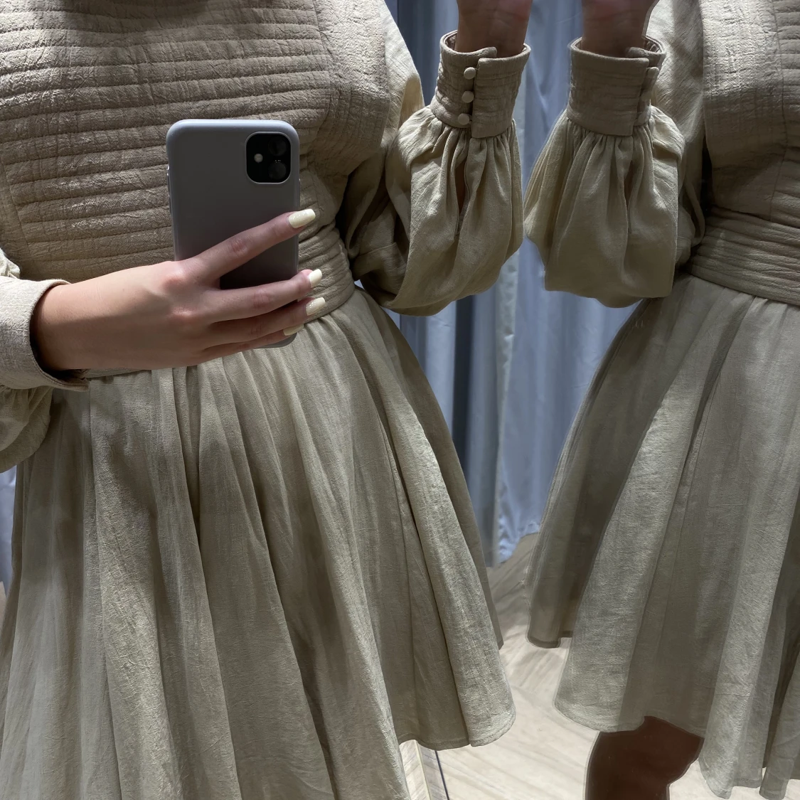 Beige klänning - 90