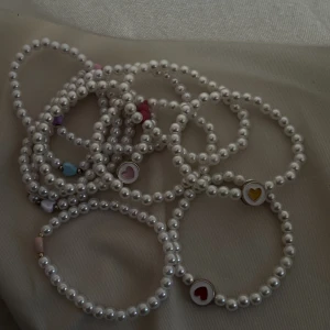 Armband❤️ - 20kr st🦋💙😇