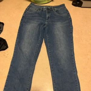 JEANS  - Jeans från Levis 