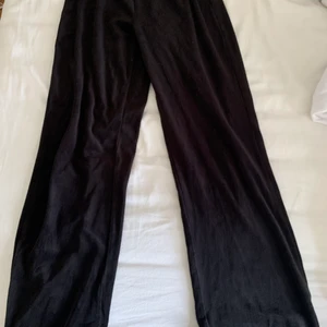 Gina byxor - Utan snöre i stl XXS frakt 20 kr 