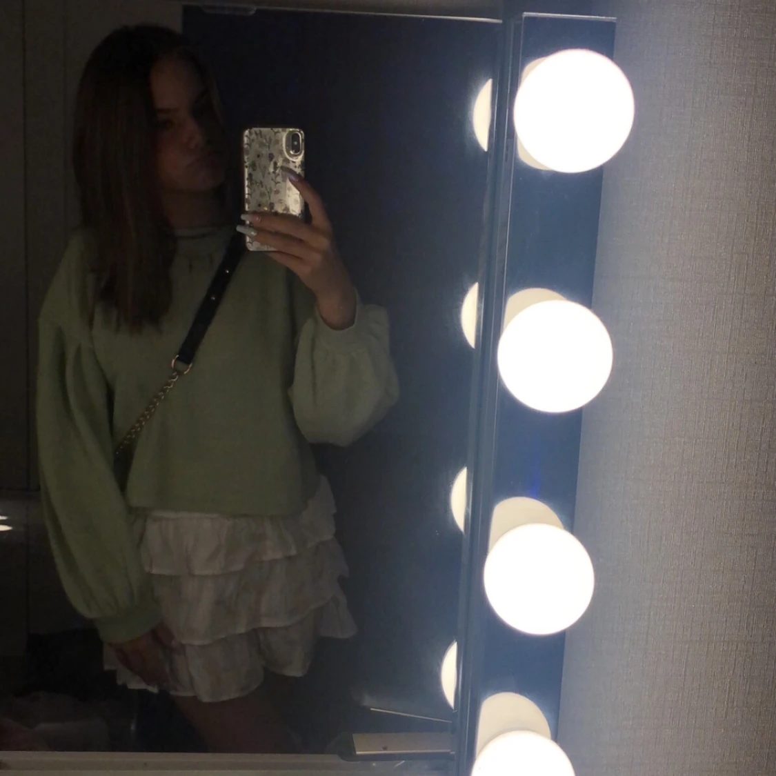 Ljusgrön tjocktröja med puffärmar