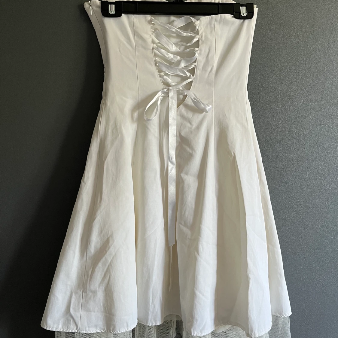 Fred sun Fransk klänning med korsettknytning  - 90