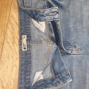 Baggy jeans från Gina Tricot - Fina jeans från Gina  Storlek 34  Perfekta till sommaren   Perfect Jeans 
