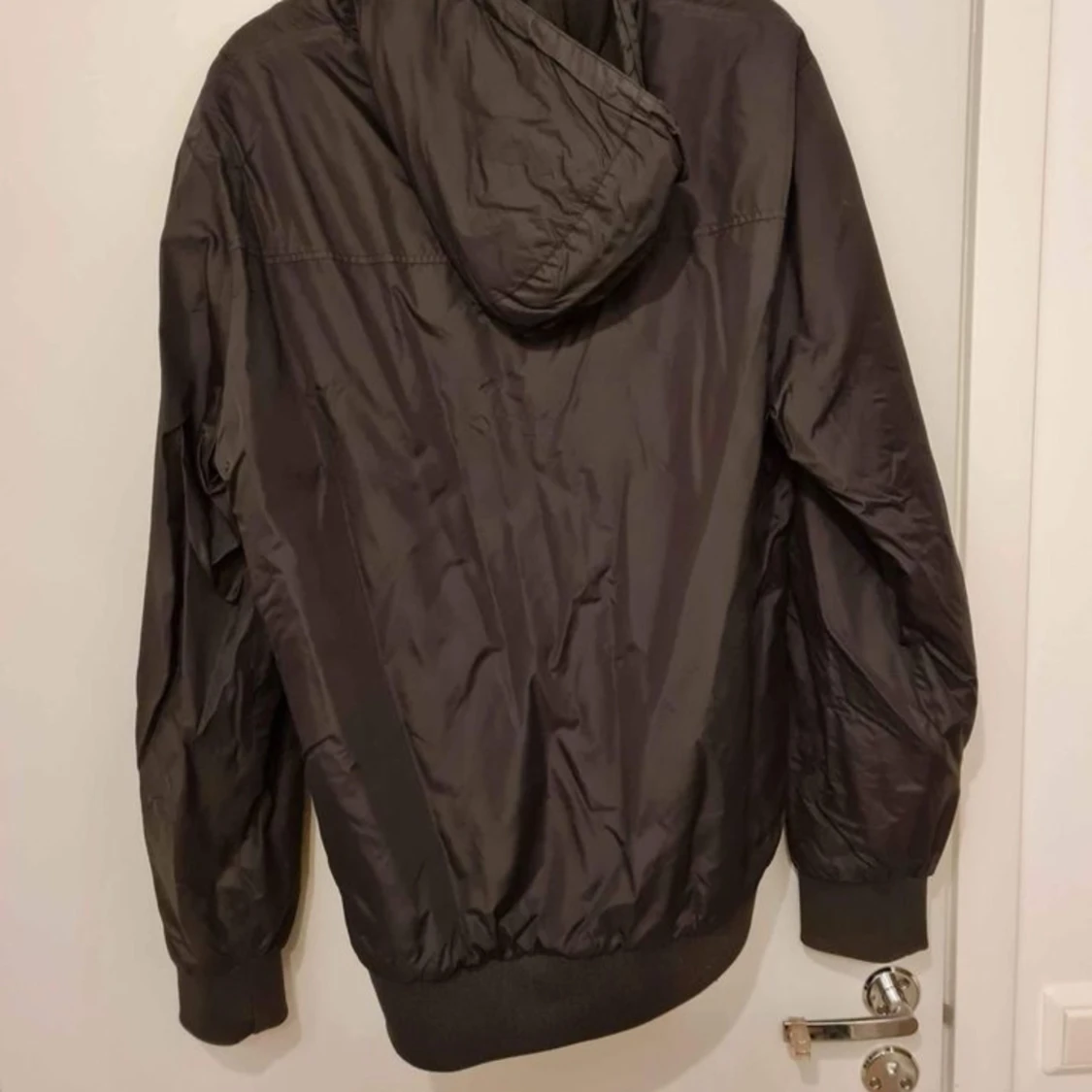 Vindjacka Ellese - 90